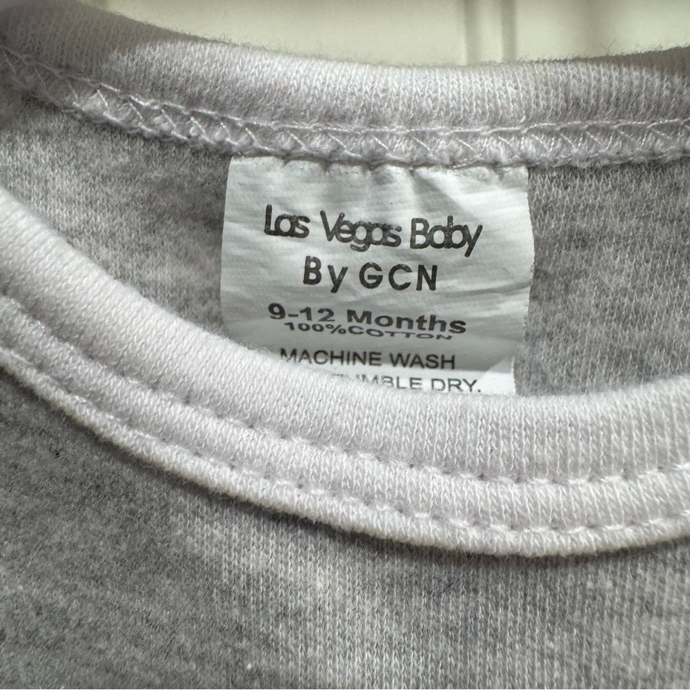 Gray Welcome to Fabulous Las Vegas Onesie with ✨Free Bib✨ - Picture 5 of 5